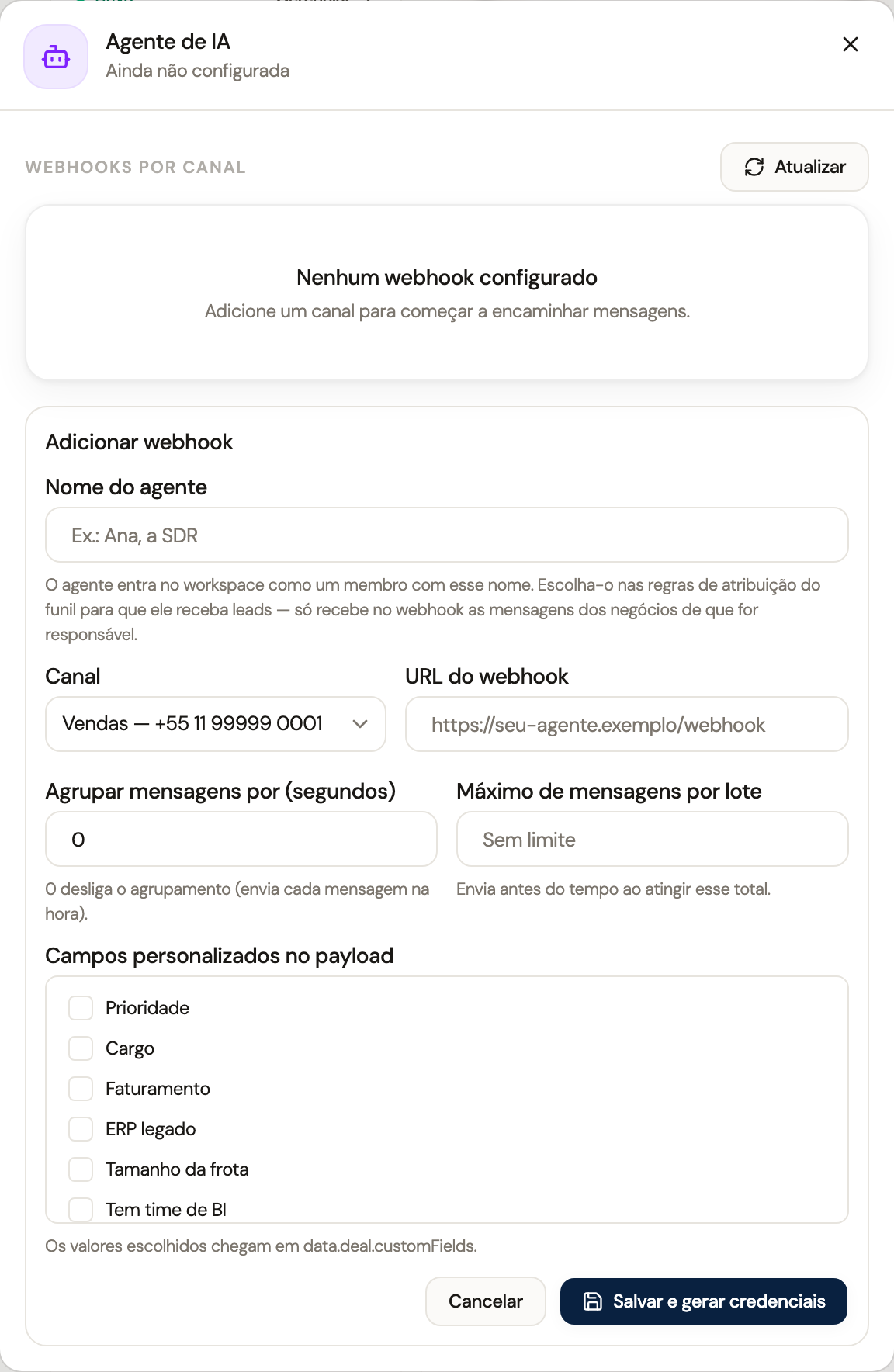Diálogo de agente externo com nome, canal e URL do webhook
